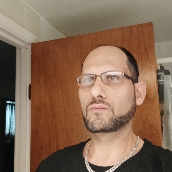 Meet your Posher, Mark - Picture 1 of 1